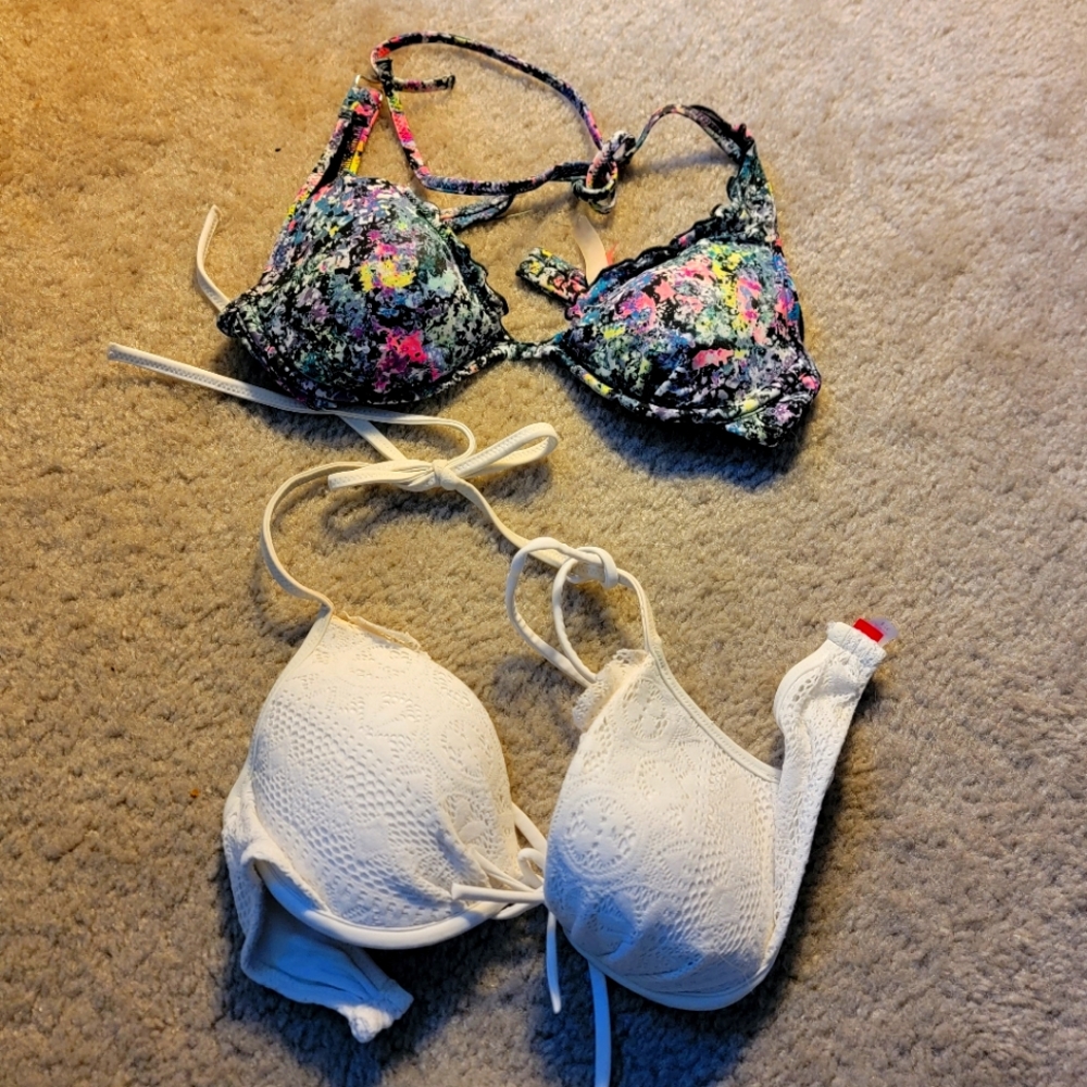 Victoria Secret 32B Bikini Top Bundle
